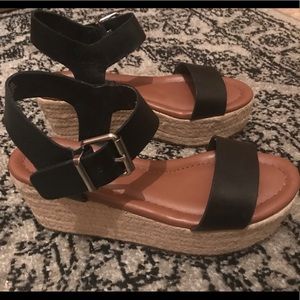 Steve Madden Platform Sandal